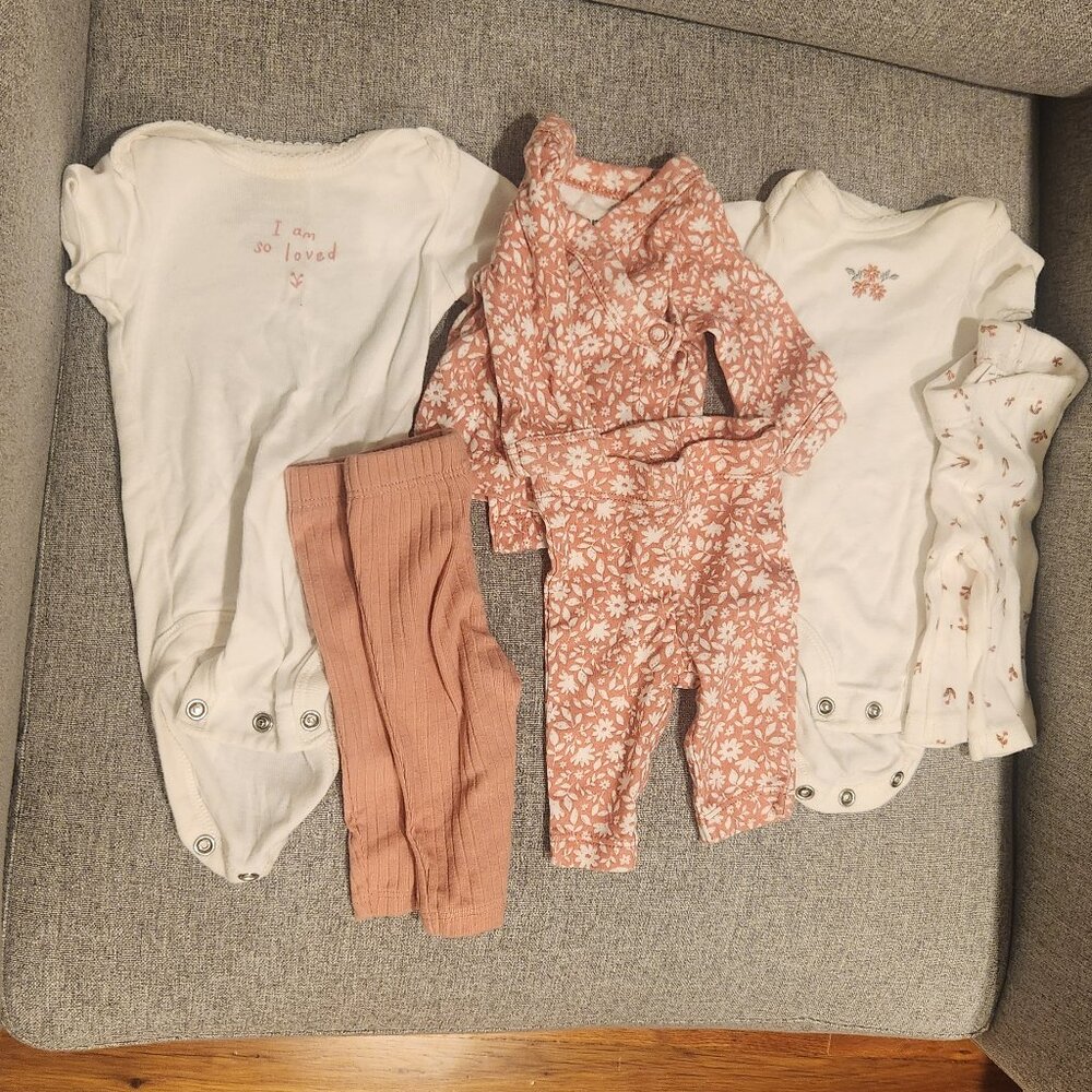 Carter's sets x3